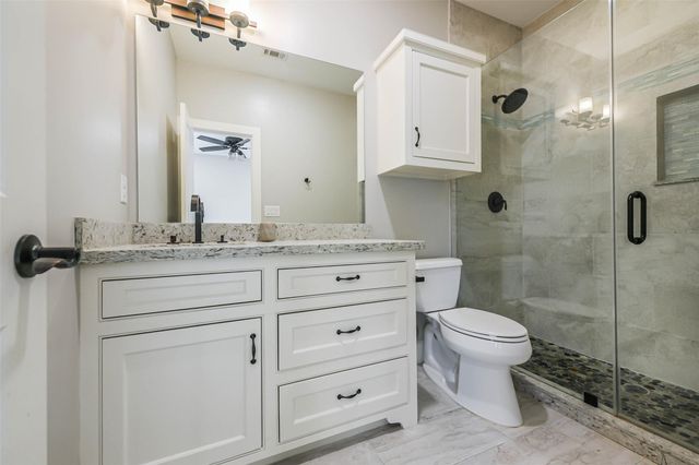 2422 Hadley Street, Houston, TX 77003