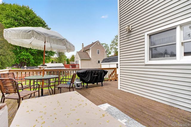 15 Roslyn Road, Carmel, NY 10512