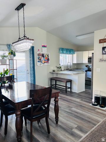 656 N QUINCY AVE, Ogden, UT 84404
