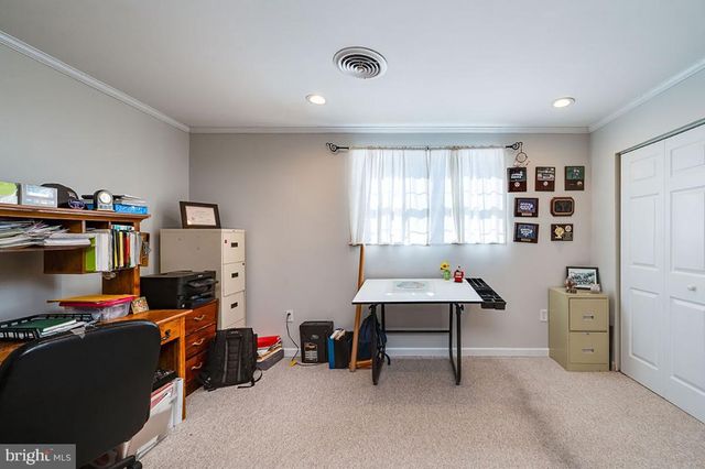 65 WYOMISSING HILLS BLVD, Reading, PA 19609