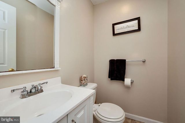 65 WYOMISSING HILLS BLVD, Reading, PA 19609
