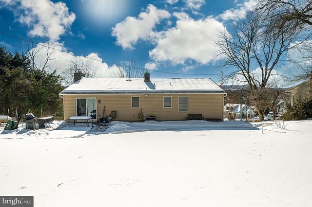 65 WYOMISSING HILLS BLVD, Reading, PA 19609