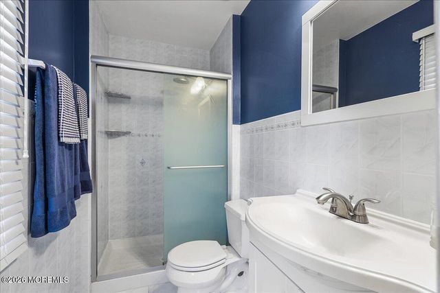 12 Clinton Drive, Manalapan, NJ 07726
