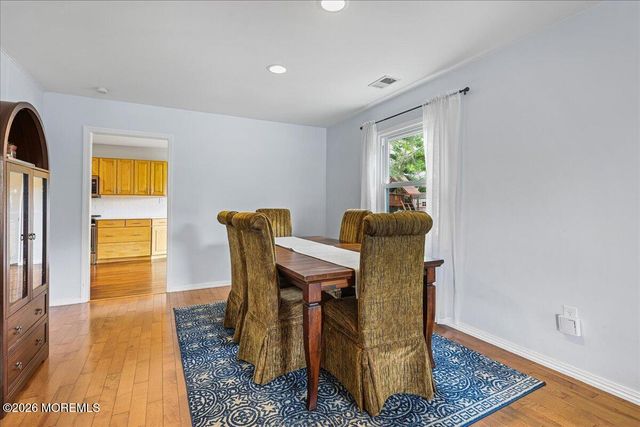 12 Clinton Drive, Manalapan, NJ 07726