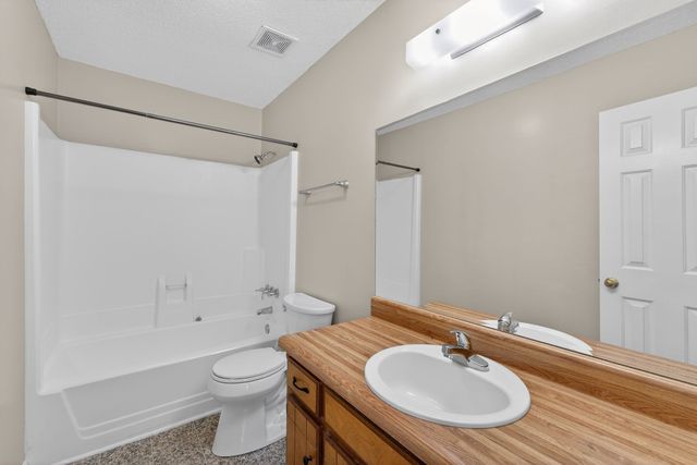 2041 Sugartree Dr, Murfreesboro, TN 37129