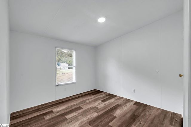 92 Tullyton Drive, Fountain Inn, SC 29644
