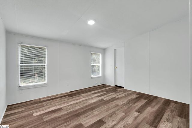 92 Tullyton Drive, Fountain Inn, SC 29644