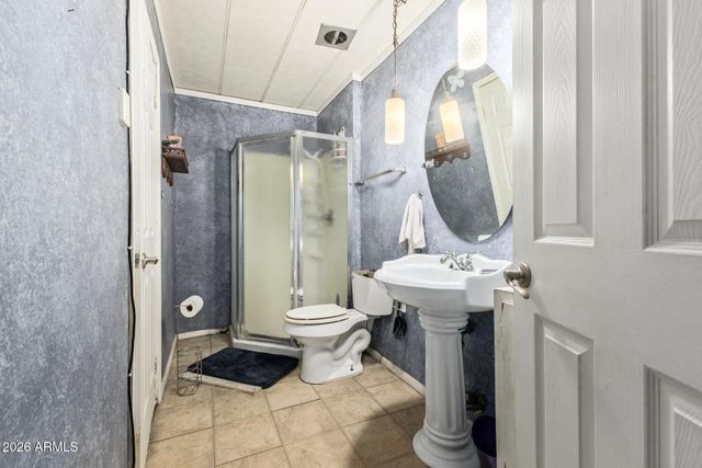 9478 E ESCONDIDO Avenue, Mesa, AZ 85208