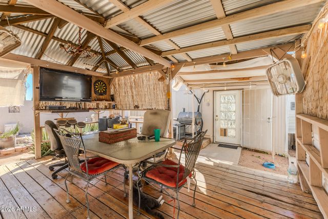 9478 E ESCONDIDO Avenue, Mesa, AZ 85208