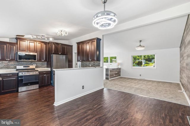 902 BITTERSWEET RD, Baltimore, MD 21208