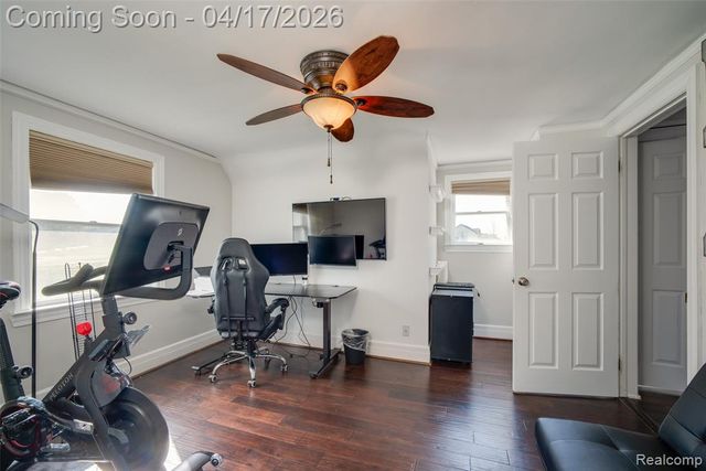 82 Granada Drive, White Lake, MI 48386