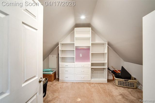 82 Granada Drive, White Lake, MI 48386