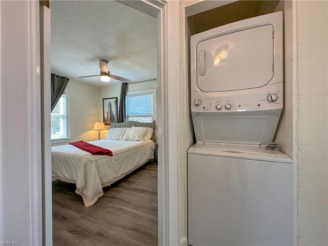 55 Greenbrier RD, Portsmouth, VA 23707