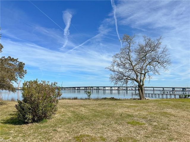55 Greenbrier RD, Portsmouth, VA 23707