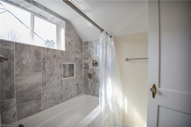 55 Greenbrier RD, Portsmouth, VA 23707