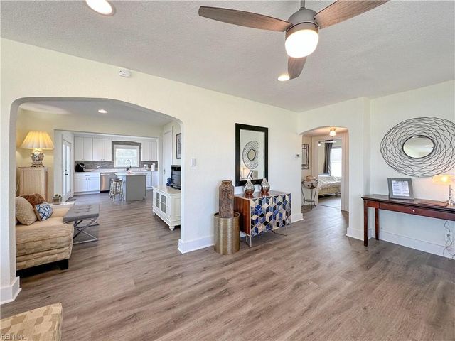 55 Greenbrier RD, Portsmouth, VA 23707