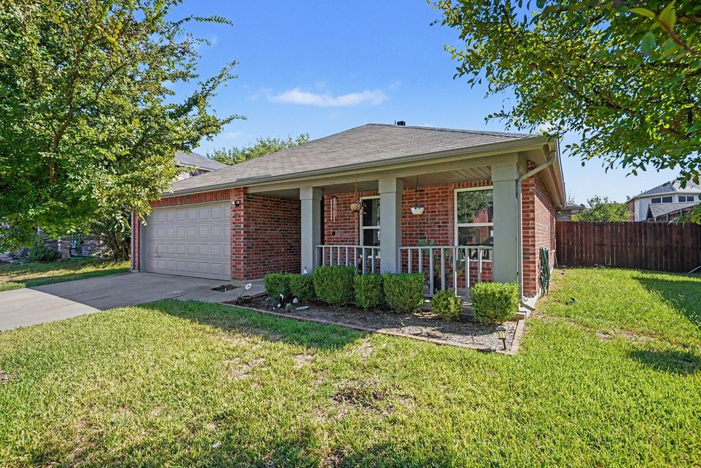 3136 Pine Valley Drive, Grand Prairie, TX 75052 — photo 3