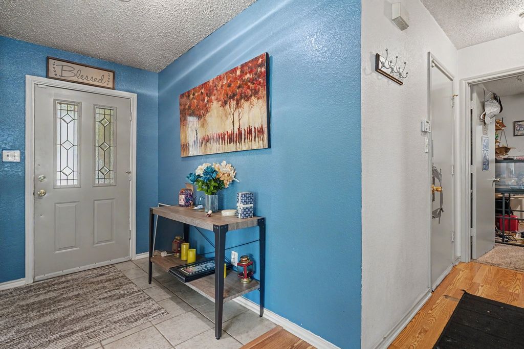 3136 Pine Valley Drive, Grand Prairie, TX 75052 — photo 4