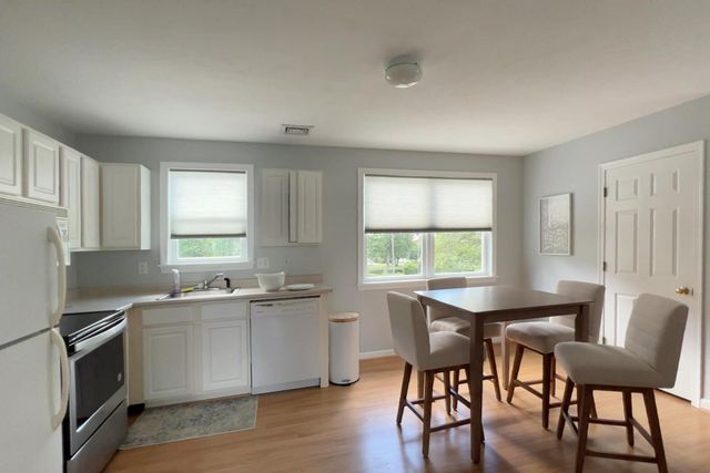 156 Teaticket Highway, Falmouth, MA 02540