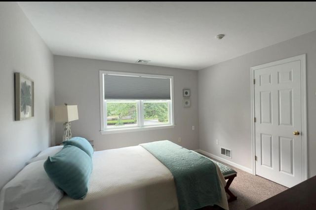 156 Teaticket Highway, Falmouth, MA 02540