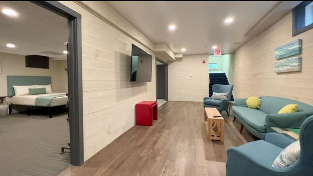 156 Teaticket Highway, Falmouth, MA 02540