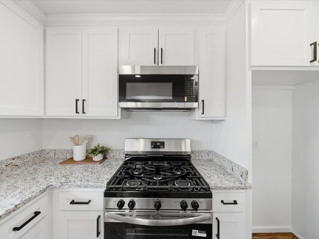 9148 E Latimer Place N, Tulsa, OK 74115