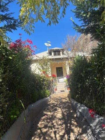 43 Palmetto, Pasadena, CA 91105