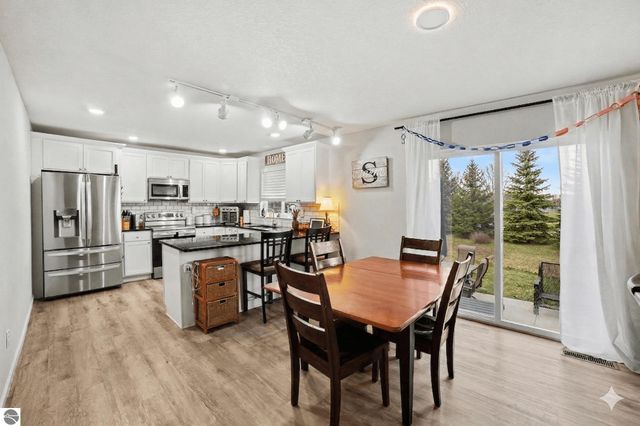 1541 Batson Place, Mt Pleasant, MI 48858