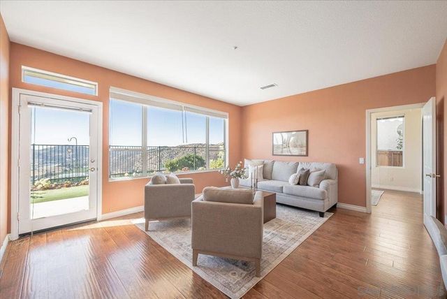 2109 Woodland Heights, Escondido, CA 92026