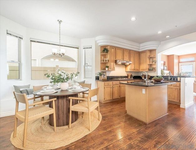 2109 Woodland Heights, Escondido, CA 92026