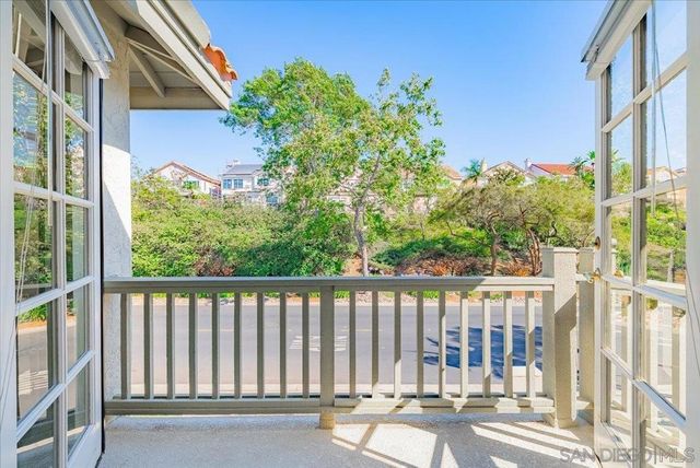 2109 Woodland Heights, Escondido, CA 92026