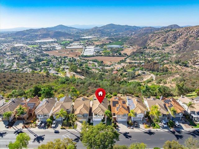 2109 Woodland Heights, Escondido, CA 92026