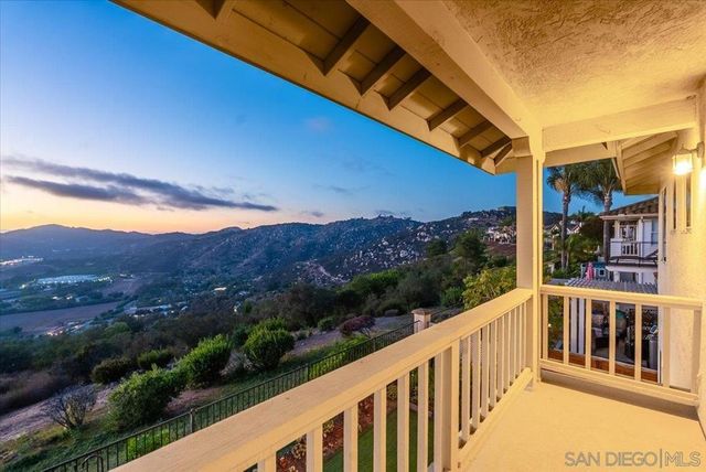 2109 Woodland Heights, Escondido, CA 92026