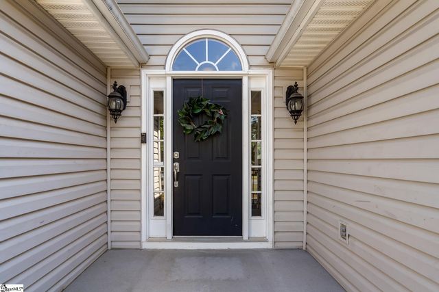 108 Thorncliff Place, Anderson, SC 29625