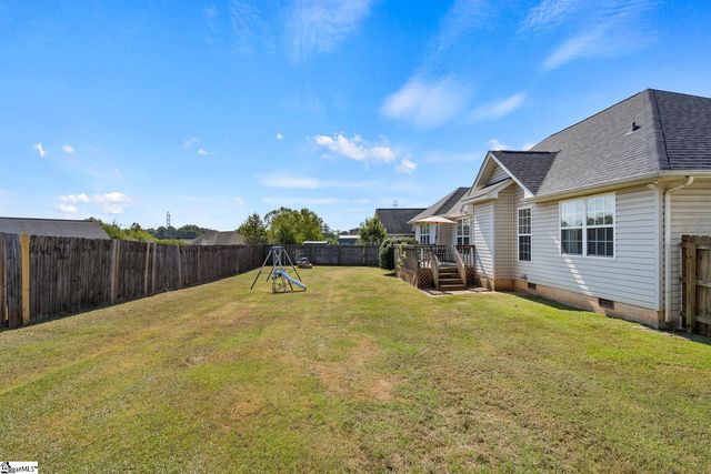 108 Thorncliff Place, Anderson, SC 29625
