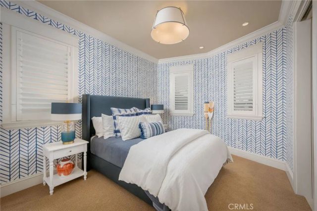 33 Palermo Walk, Long Beach, CA 90803