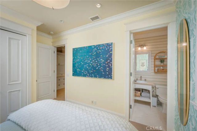 33 Palermo Walk, Long Beach, CA 90803