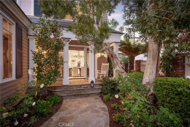 33 Palermo Walk, Long Beach, CA 90803