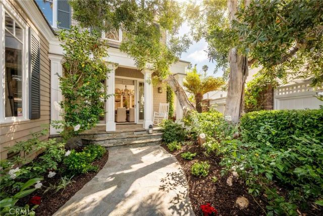 33 Palermo Walk, Long Beach, CA 90803