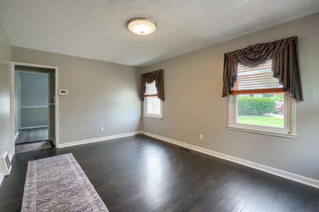 565 Springhollow Road, Circleville, OH 43113