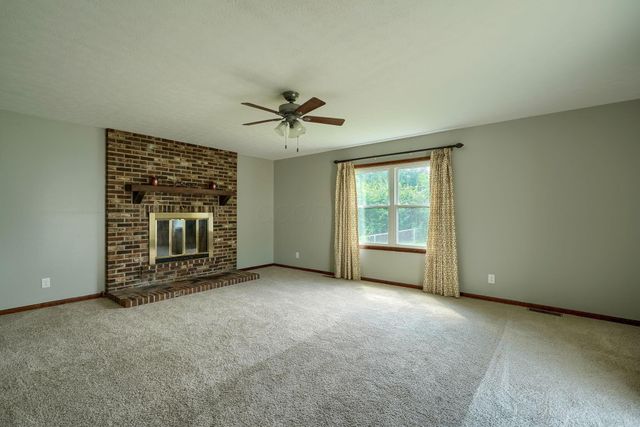 565 Springhollow Road, Circleville, OH 43113