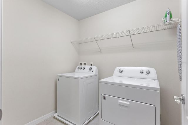 7247 OAKMOSS LOOP, Davenport, FL 33837