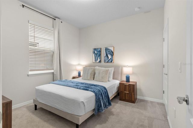 7247 OAKMOSS LOOP, Davenport, FL 33837