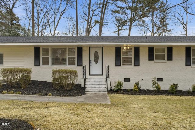 208 Lynnwood Estates Drive, Knightdale, NC 27545