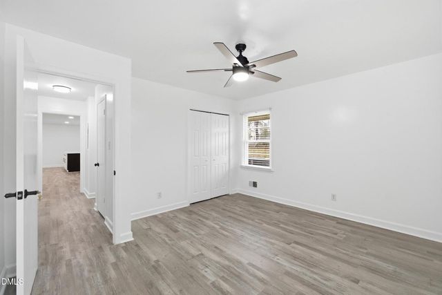 208 Lynnwood Estates Drive, Knightdale, NC 27545