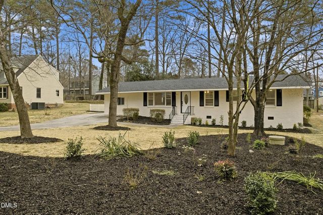 208 Lynnwood Estates Drive, Knightdale, NC 27545