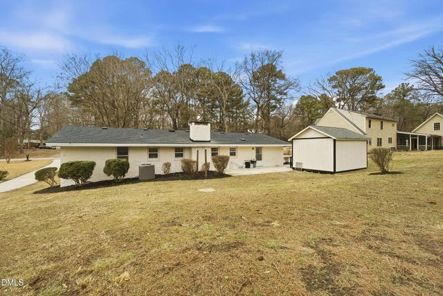 208 Lynnwood Estates Drive, Knightdale, NC 27545