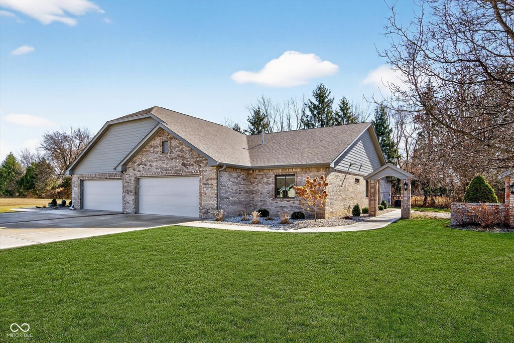 2327 Mimosa Lane, Anderson, IN 46011