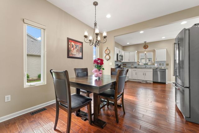 301 E 125th Avenue, Crown Point, IN 46307