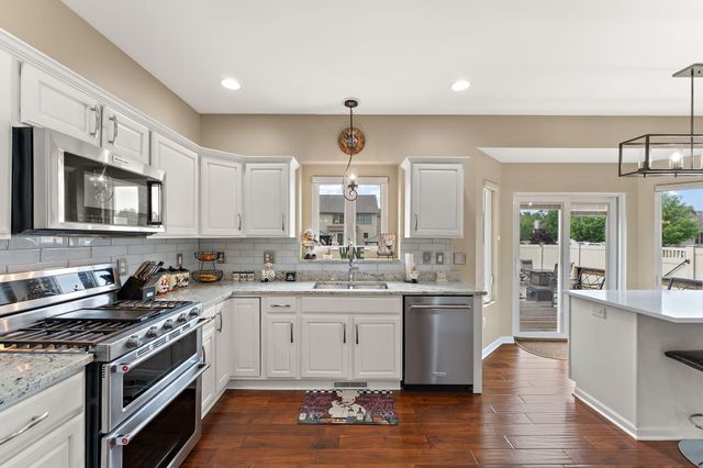301 E 125th Avenue, Crown Point, IN 46307